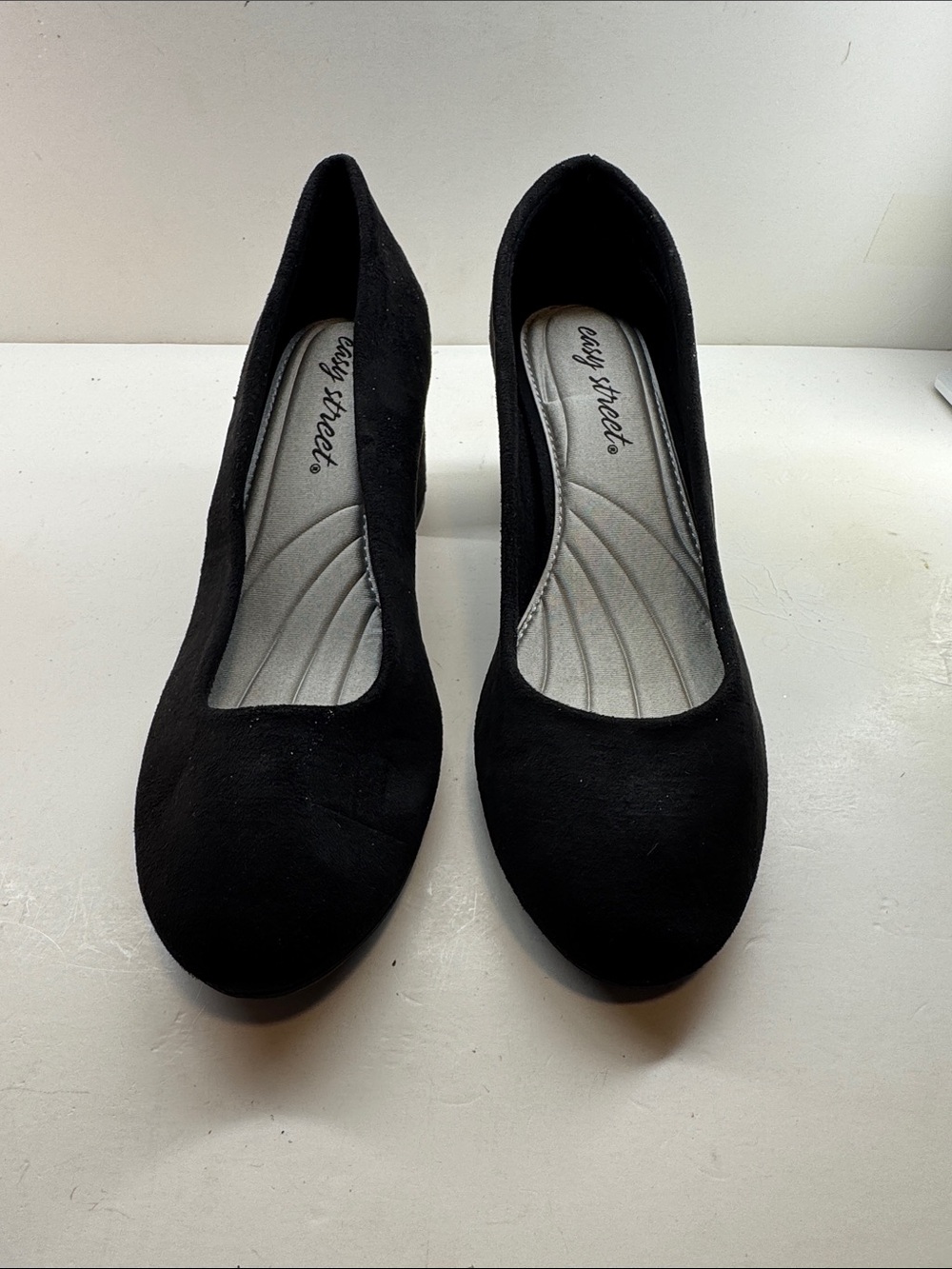 Easy Spirit Black Suede-Look Round-Toe Heels